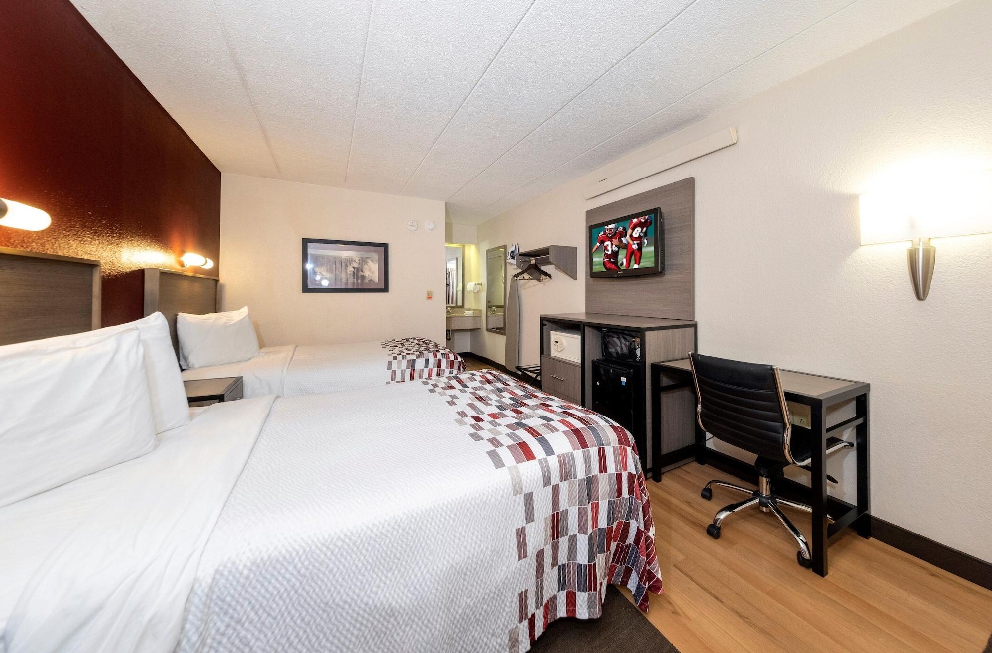Red Roof Inn Эдисон Экстерьер фото