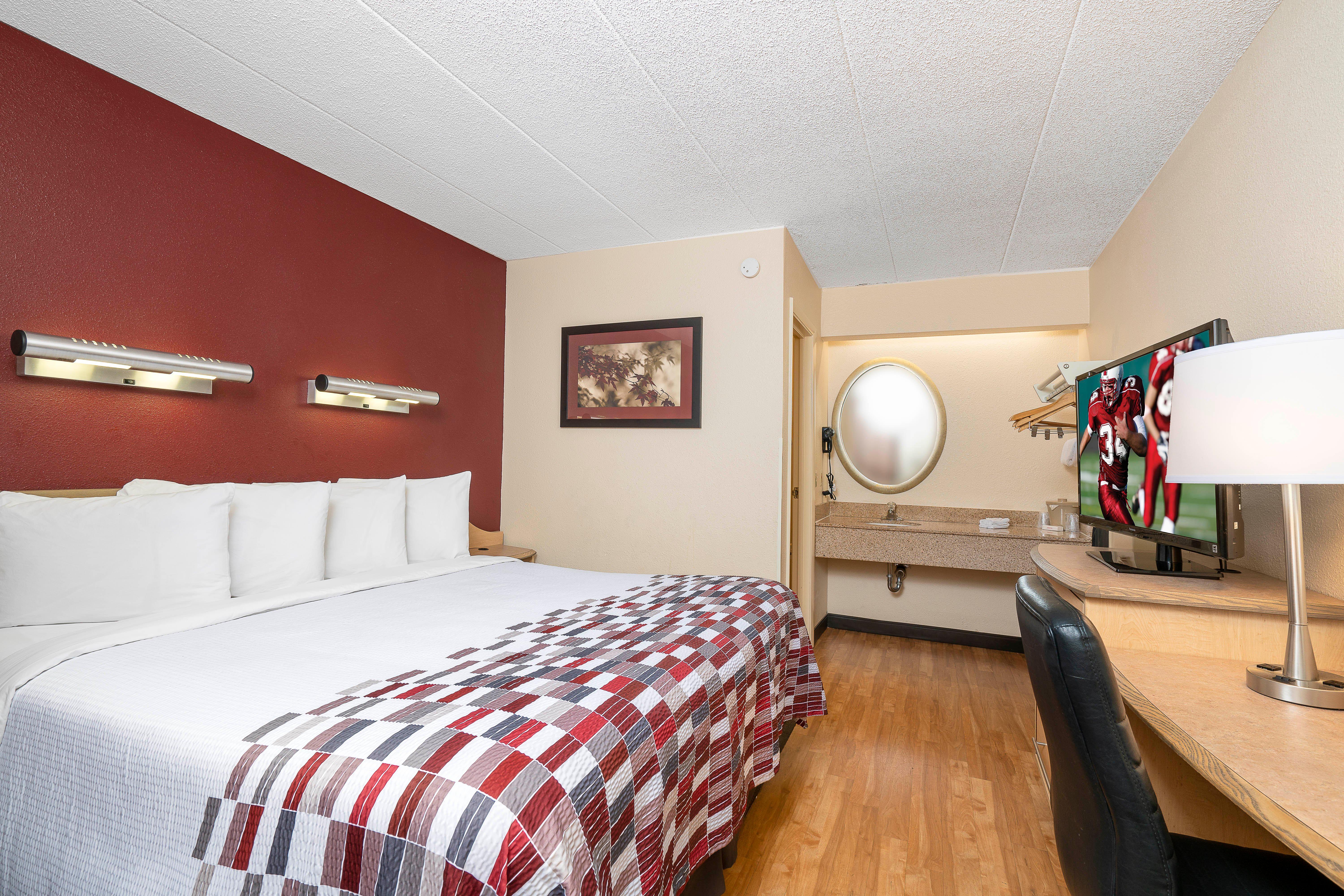 Red Roof Inn Эдисон Экстерьер фото