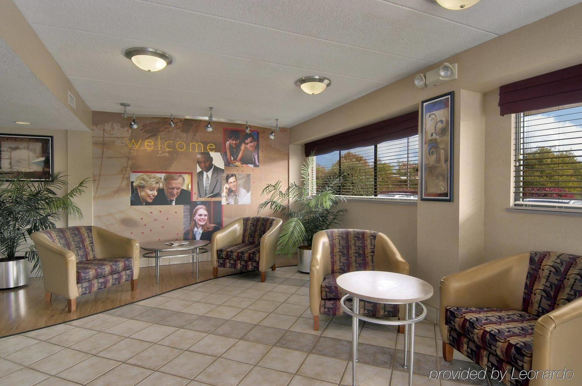 Red Roof Inn Эдисон Интерьер фото